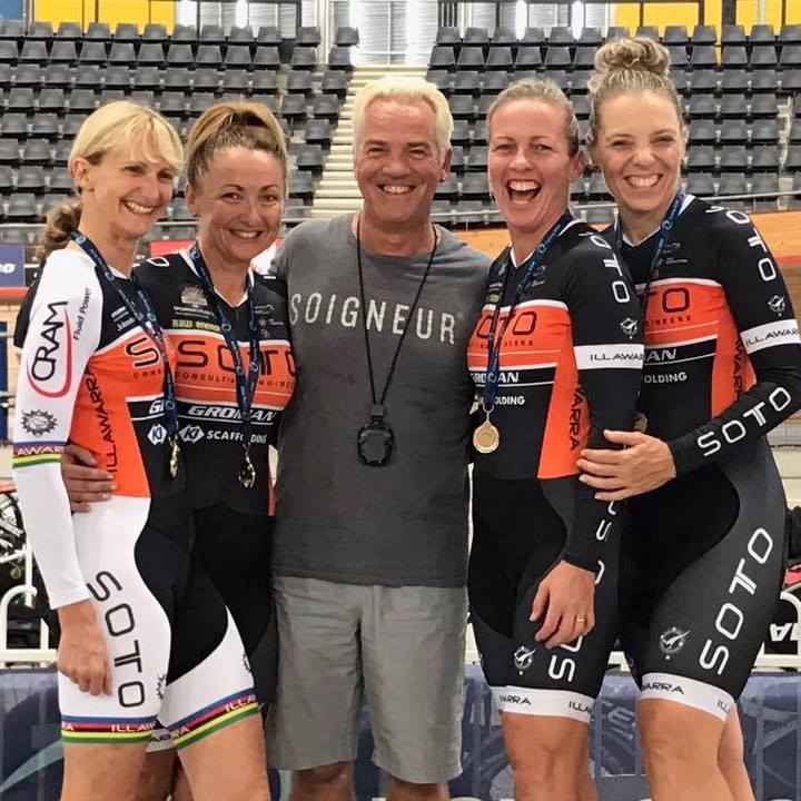 SOTO-sponsored women cyclists